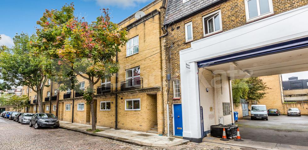 			NEW INSTRUCTION!, 2 Bedroom, 1 bath, 1 reception Flat			 Cathcart Street, KENTISH TOWN 